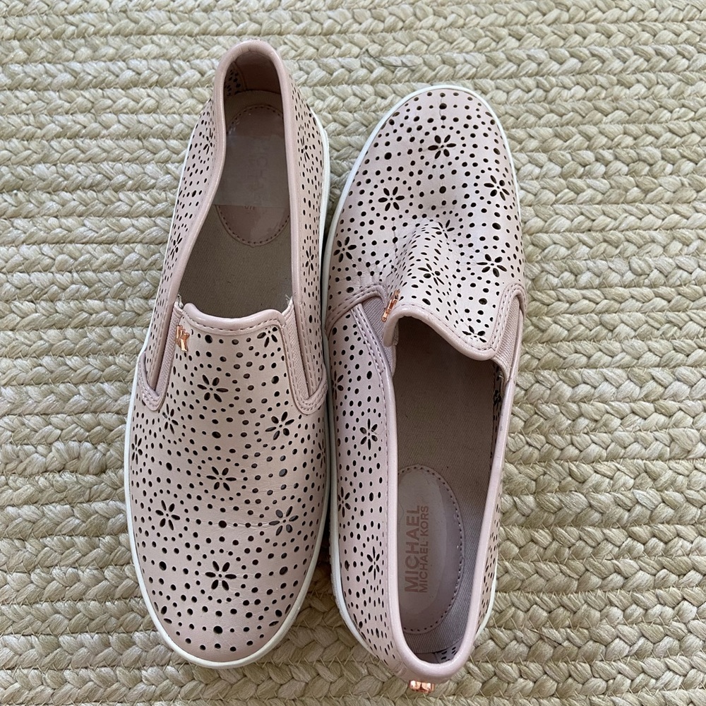 Michael Kors sneakers - blush pink, size 7